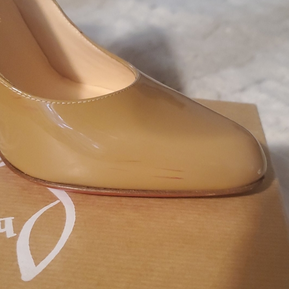 Louboutin Decolette 100 Patent Calf - Picture 3 of 4